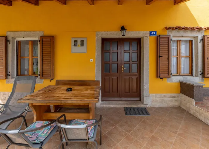 House Bruno Lejlighed *